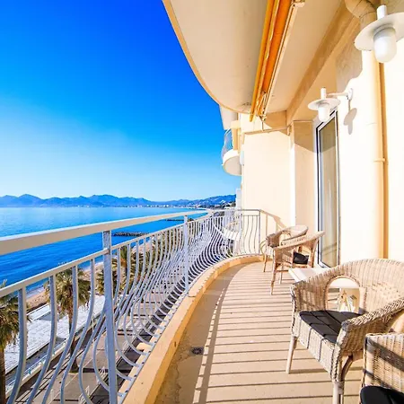 Apartment Magnifique Sur La Pres Du Centre - Palais De La Cannes